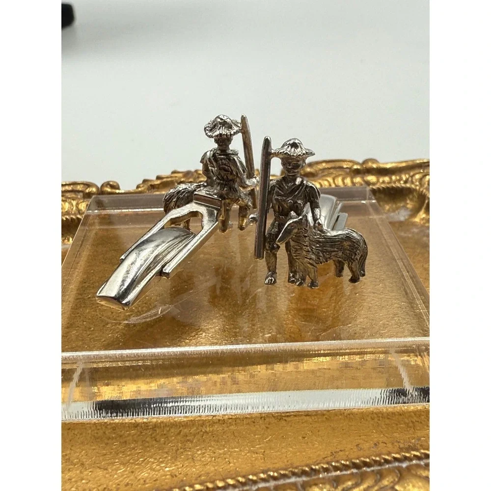 Vintage SAC Figural Cufflinks Silver Tone Man with Dog 3D Sarah‎ Cov